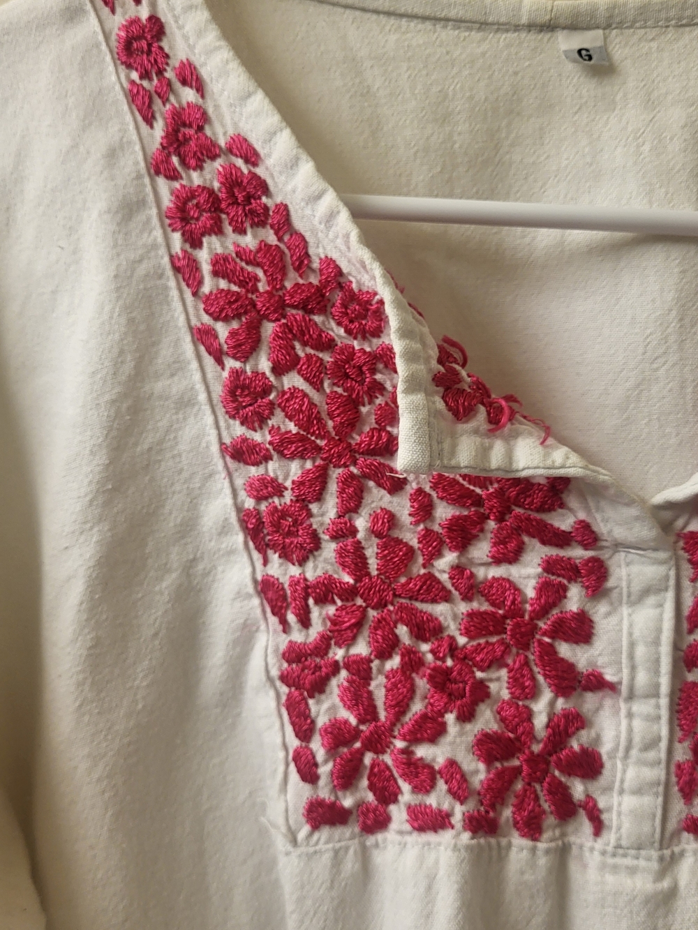 Traditional Mexican Embroidered Cotton Top - Picture 2 of 14